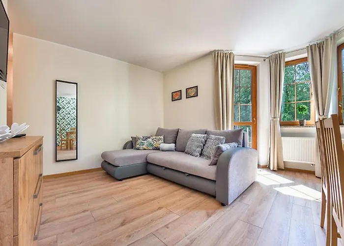 Everysky Nadrzeczna 3e-3d Apartament