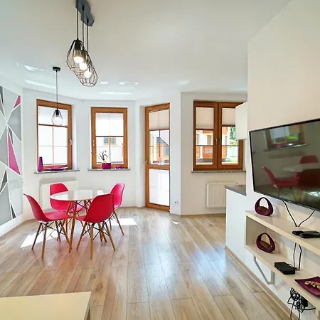 Everysky Nadrzeczna 3e-3d *