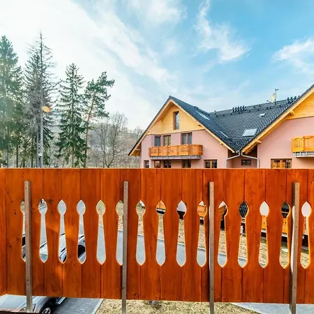 Everysky Nadrzeczna 3e-3d דירה קרפאז'